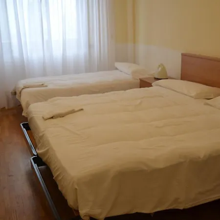 Casa Per Ferie Enam Hotel 3*