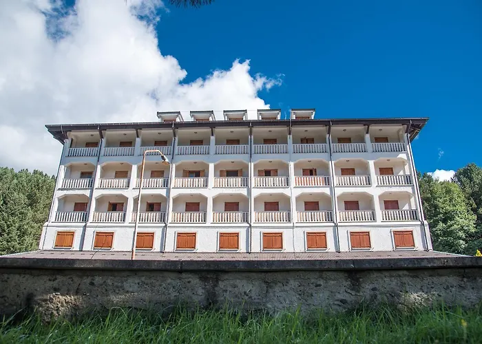 Casa Per Ferie Enam 3*