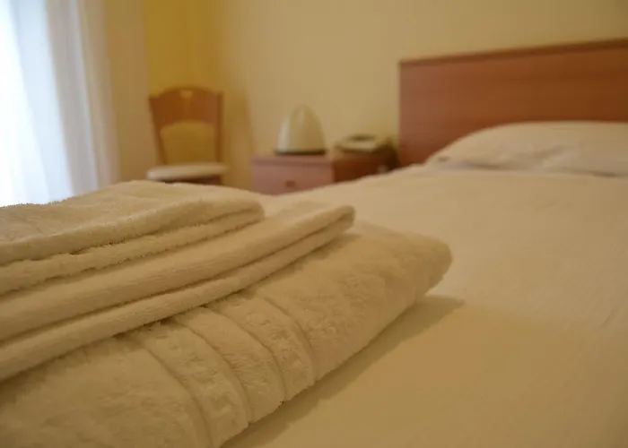 Casa Per Ferie Enam 3* 圣乔瓦尼-因菲奥雷