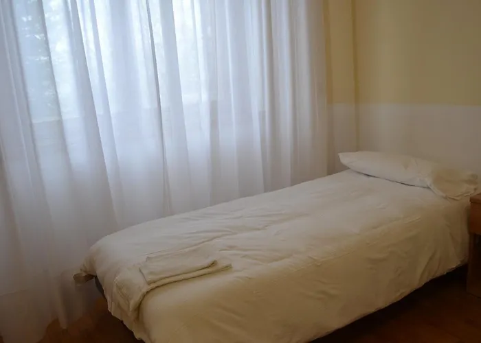 酒店 Casa Per Ferie Enam 3*